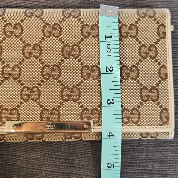 Gucci Signature Monogram Long Wallet - Picture 9 of 9